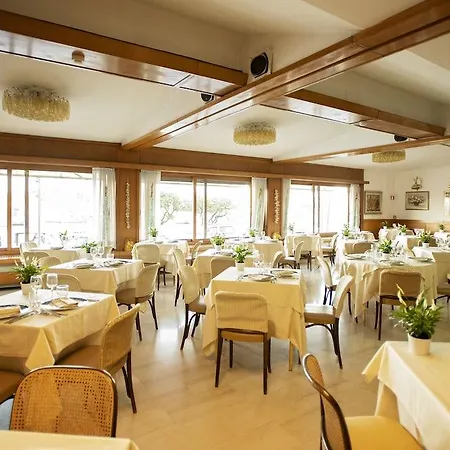 L'approdo 4*