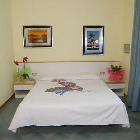 L'approdo מלון 4*
