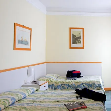 L'approdo 4*