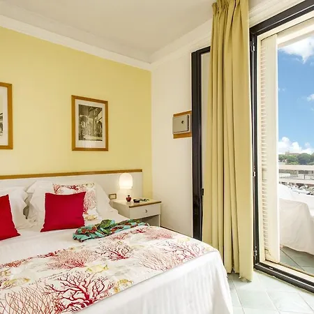 L'approdo 4* Кастильоне-делла-Пеская
