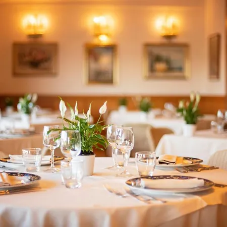 L'approdo Отель 4*