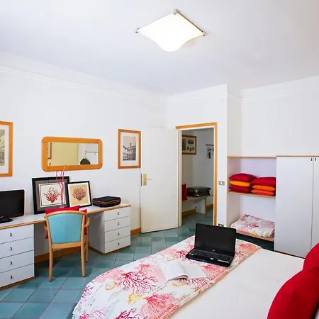 L'approdo 4* 카스틸리오네 델라 페스카이아